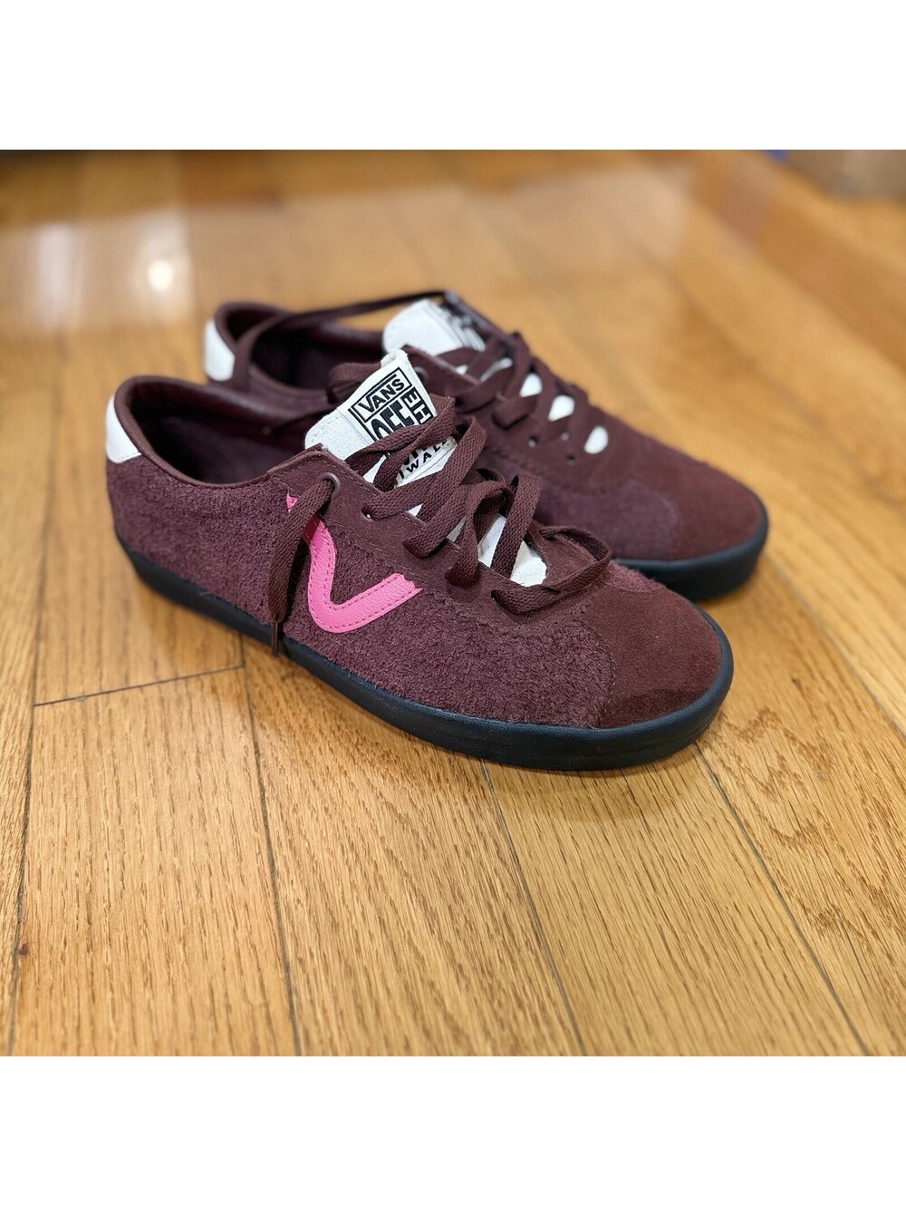 Size 8.0 Men’s US Vans Burgundy Suede Low-Top Sneakers with Pink Accent , 9.5 W